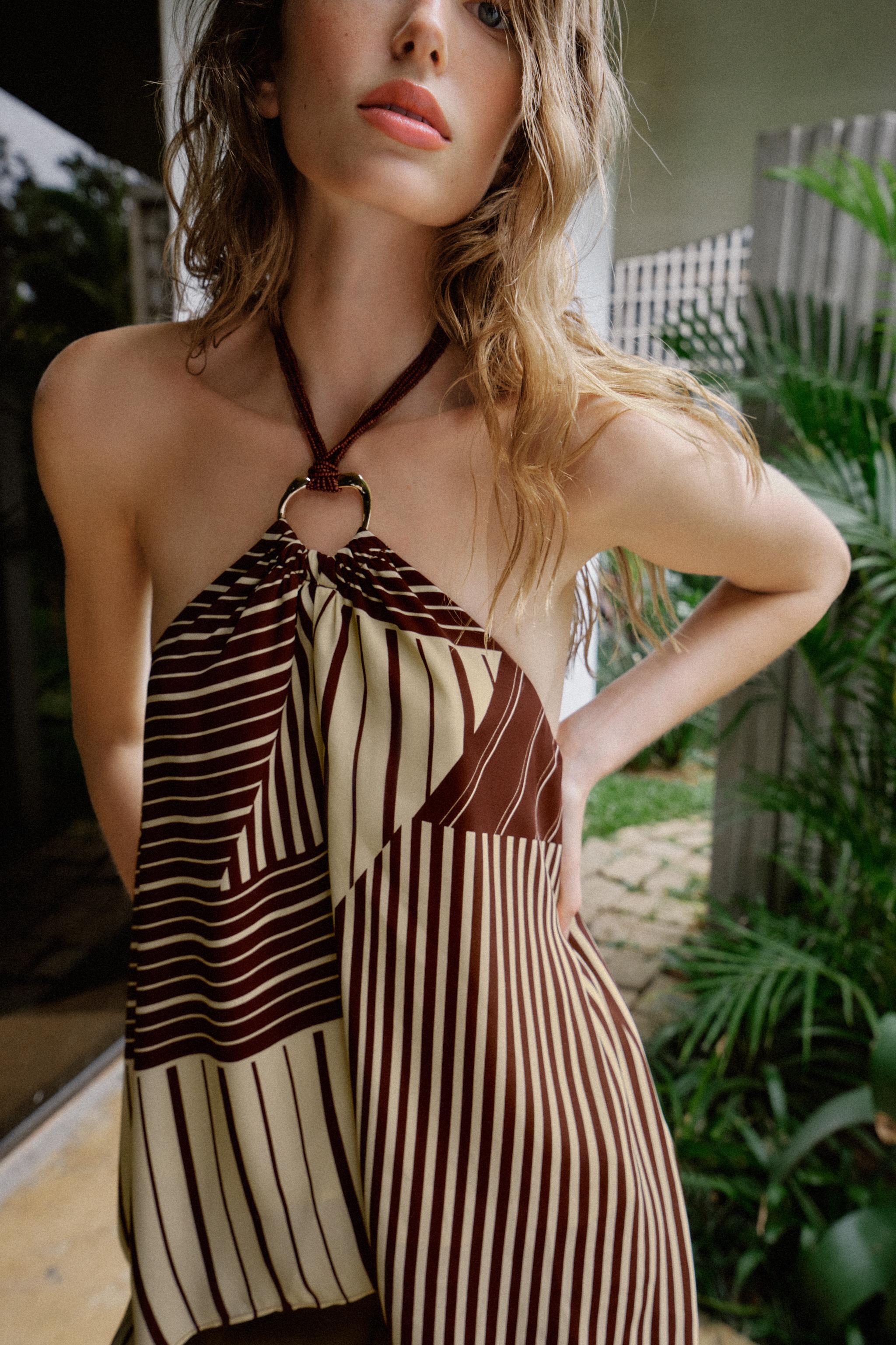 TOP HALTER IMPRIMÉ FANTAISIE